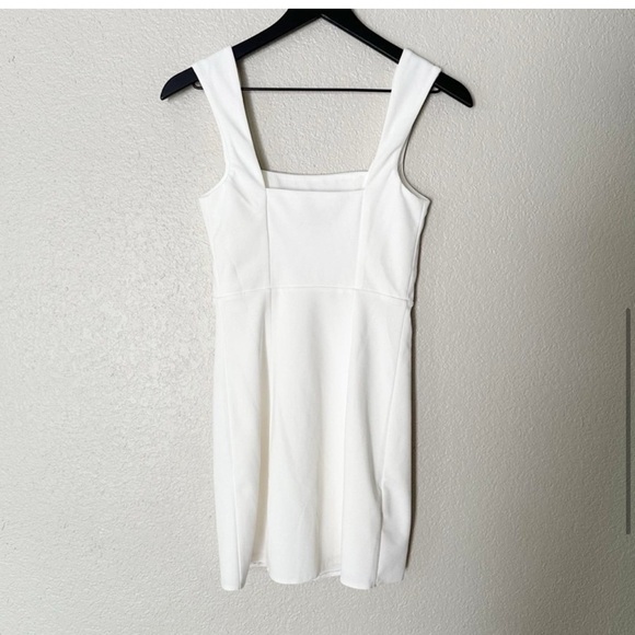 Show Me Your MuMu Eden Mini Dress White Size XS - Picture 3 of 4